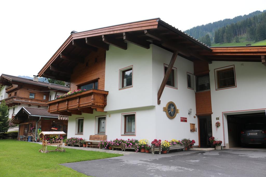 Ferienwohnung Tomann Tux Exterior photo